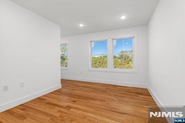 459 Washington Avenue, Rutherford, NJ 07070