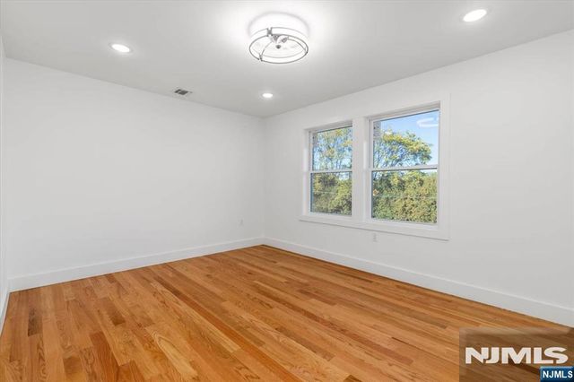 459 Washington Avenue, Rutherford, NJ 07070