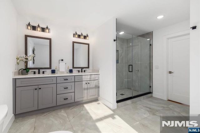 459 Washington Avenue, Rutherford, NJ 07070