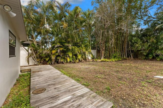 4009 W SAN RAFAEL STREET, Tampa, FL 33629