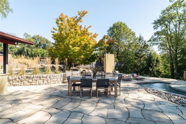 132 Ridge Road, New City, NY 10956
