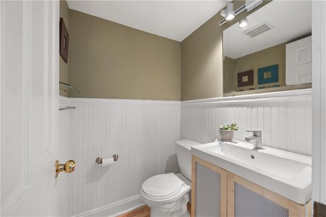 136 Peachtree Memorial NW Drive NJ10, Atlanta, GA 30309