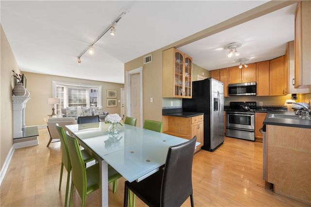 136 Peachtree Memorial NW Drive NJ10, Atlanta, GA 30309