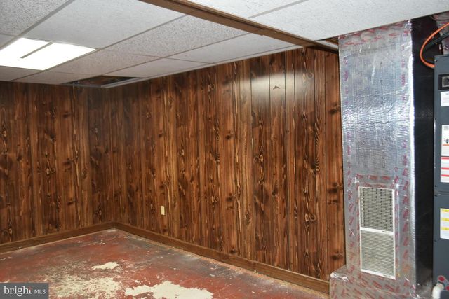 5 LOCUST CIR, Etters, PA 17319