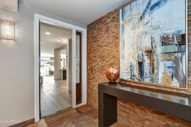 4909 N WOODMERE FAIRWAY -- 1012, Scottsdale, AZ 85251