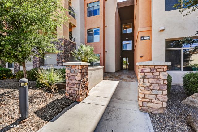 4909 N WOODMERE FAIRWAY -- 1012, Scottsdale, AZ 85251