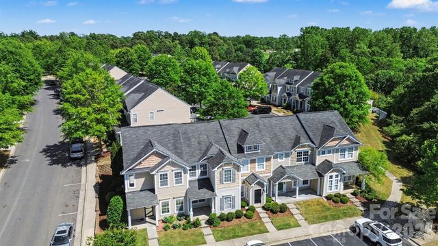 2709 Grain Mill Lane, Charlotte, NC 28214
