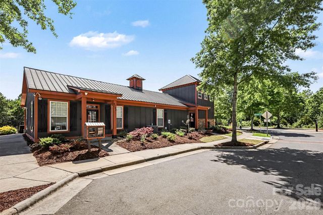 2709 Grain Mill Lane, Charlotte, NC 28214
