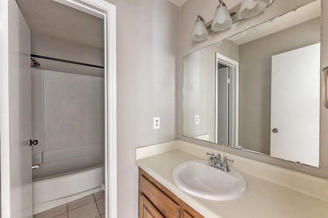 2402 Sycamore Avenue A1, Huntsville, TX 77340