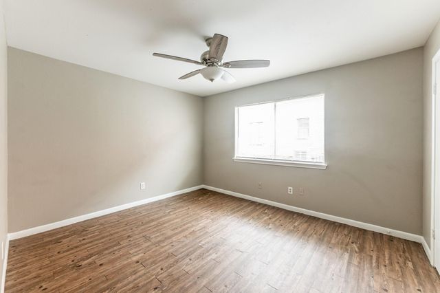 2402 Sycamore Avenue A1, Huntsville, TX 77340