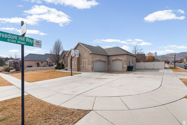 12472 S FREEDOM HILL WAY, Herriman, UT 84096