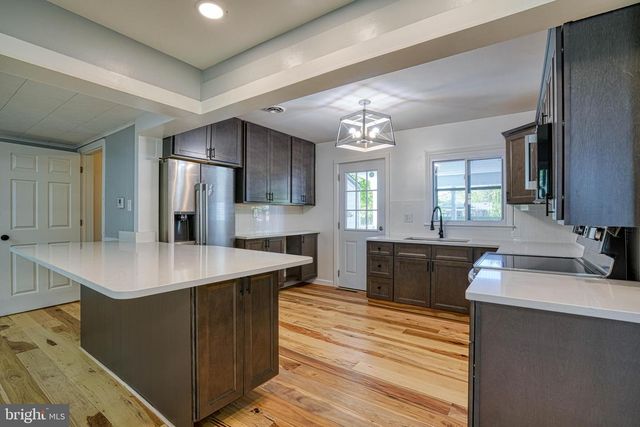 10 BAY VIEW AVE, Cambridge, MD 21613
