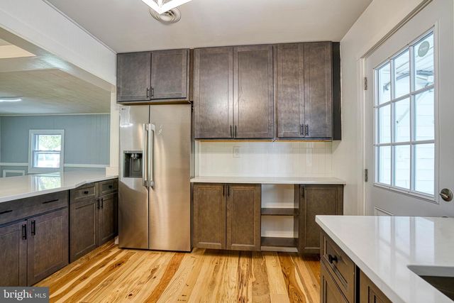 10 BAY VIEW AVE, Cambridge, MD 21613
