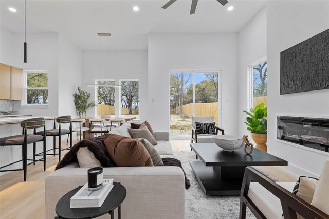 1123 RIVERWOOD, Dallas, TX 75217