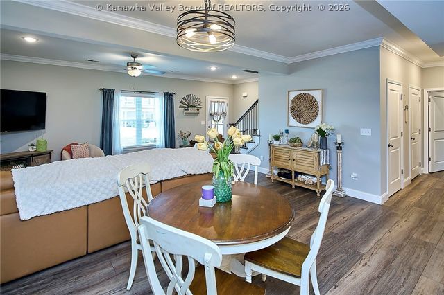 285 Steve Circle, Hurricane, WV 25526