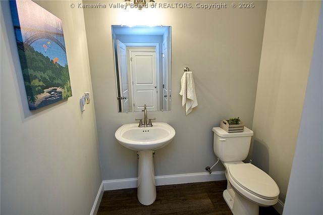 285 Steve Circle, Hurricane, WV 25526