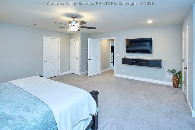 285 Steve Circle, Hurricane, WV 25526