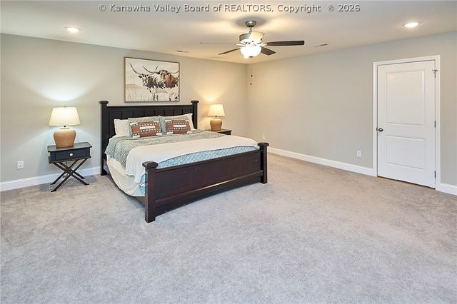 285 Steve Circle, Hurricane, WV 25526