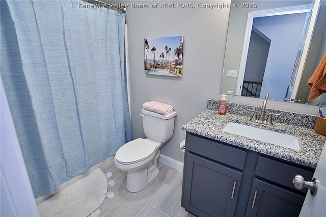 285 Steve Circle, Hurricane, WV 25526
