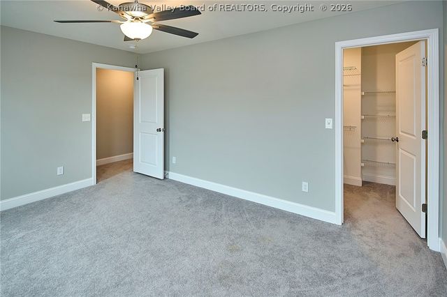 285 Steve Circle, Hurricane, WV 25526