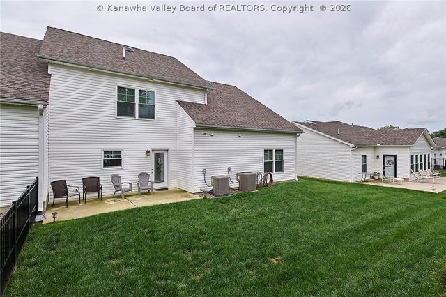 285 Steve Circle, Hurricane, WV 25526