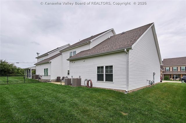 285 Steve Circle, Hurricane, WV 25526