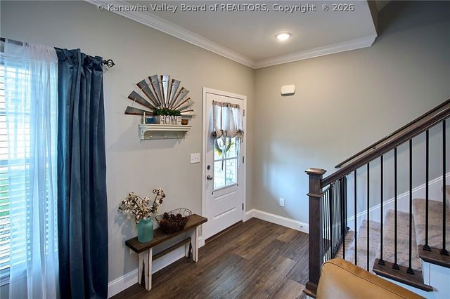 285 Steve Circle, Hurricane, WV 25526