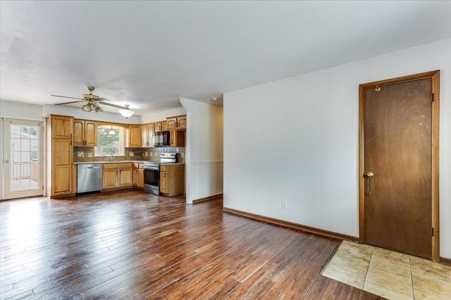 3328 S Chase, Wichita, KS 67217