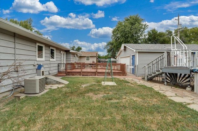 3328 S Chase, Wichita, KS 67217