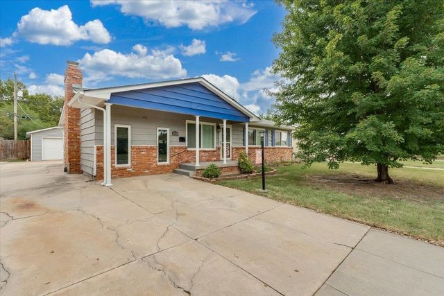 3328 S Chase, Wichita, KS 67217