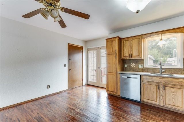 3328 S Chase, Wichita, KS 67217