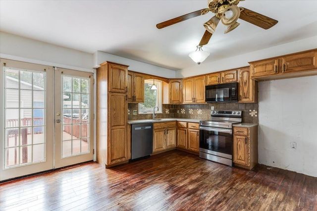3328 S Chase, Wichita, KS 67217