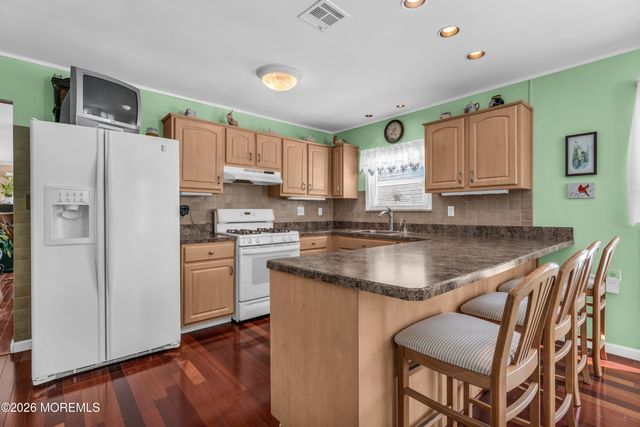 113 Biabou Drive, Toms River, NJ 08757