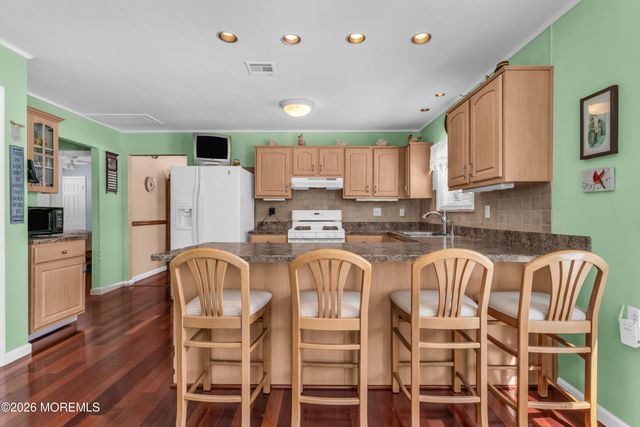 113 Biabou Drive, Toms River, NJ 08757