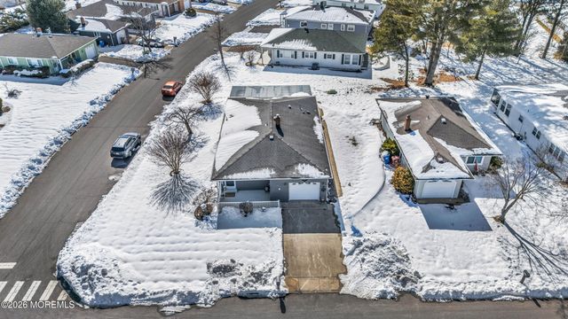 113 Biabou Drive, Toms River, NJ 08757