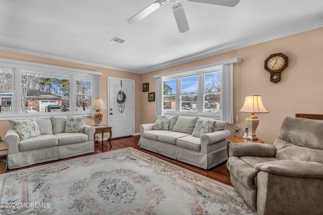 113 Biabou Drive, Toms River, NJ 08757