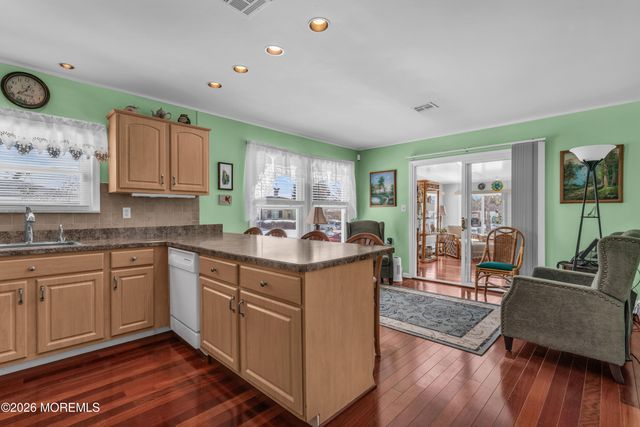 113 Biabou Drive, Toms River, NJ 08757