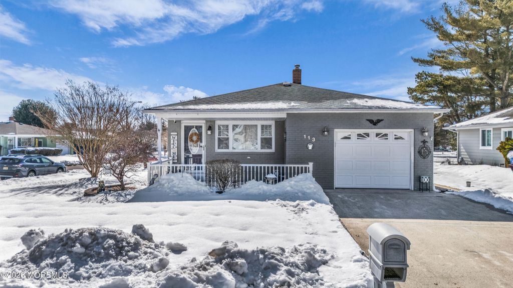 113 Biabou Drive, Toms River, NJ 08757