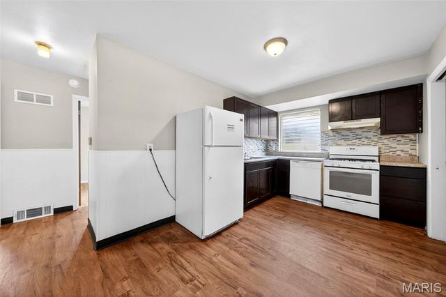 10414 Melvich Drive, St Louis, MO 63137