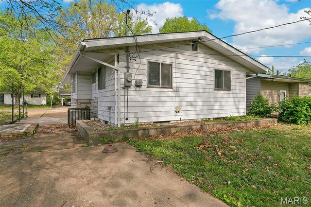 10414 Melvich Drive, St Louis, MO 63137