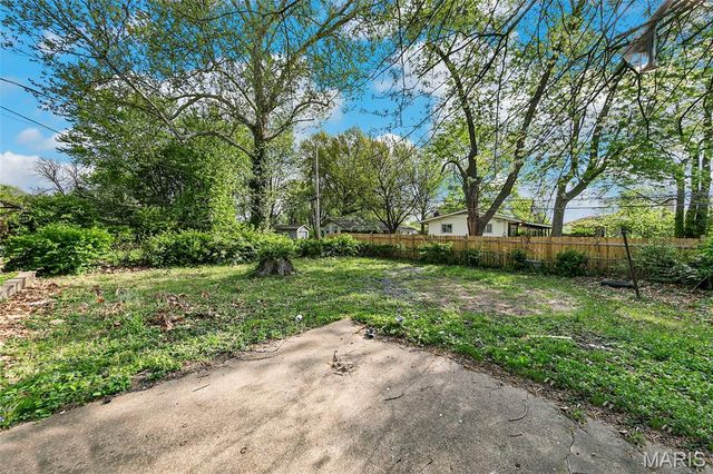 10414 Melvich Drive, St Louis, MO 63137