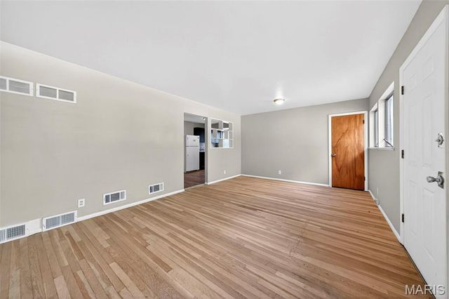 10414 Melvich Drive, St Louis, MO 63137