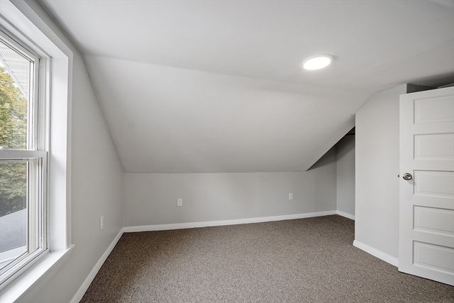 43 High St, Leominster, MA 01453