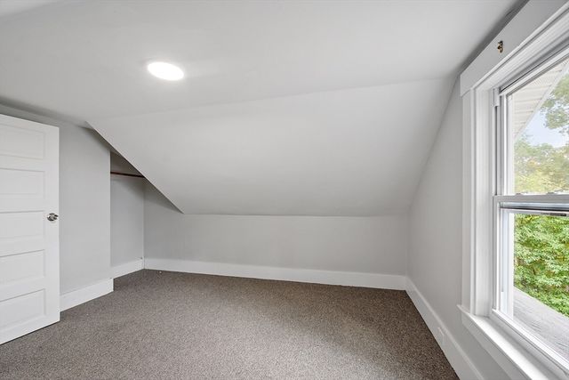 43 High St, Leominster, MA 01453