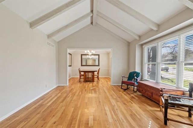 7916 W 98th Terrace, Overland Park, KS 66212