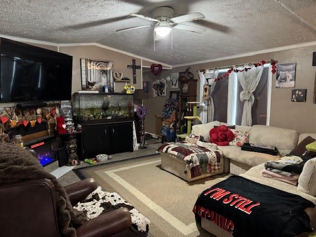 516 Hill St, Bullskin Twp, PA 15666