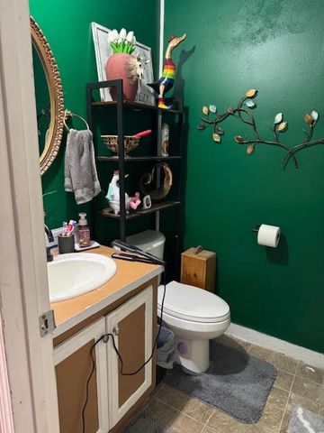 516 Hill St, Bullskin Twp, PA 15666