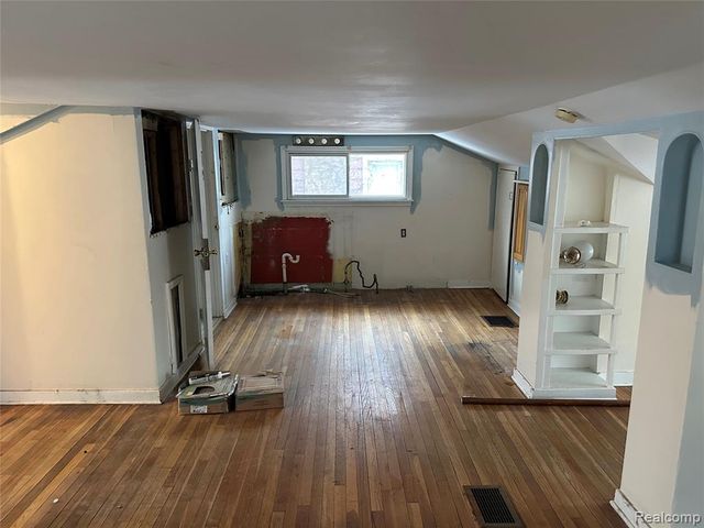 293 Fielding Street, Ferndale, MI 48220