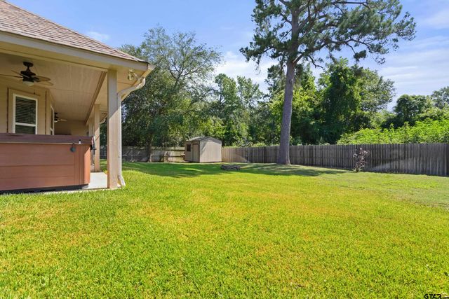 2312 Pittman Ln., Lindale, TX 75771