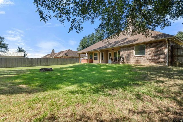 2312 Pittman Ln., Lindale, TX 75771